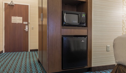 Chambre, 1 très grand lit, non-fumeurs (Hearing Accessible)