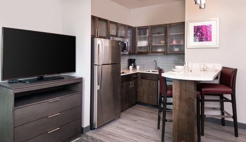 Suite, 1 chambre, cuisine