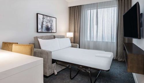 Suite, 1 très grand lit
