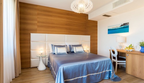 Chambre Standard Double ou avec lits jumeaux, vue mer
