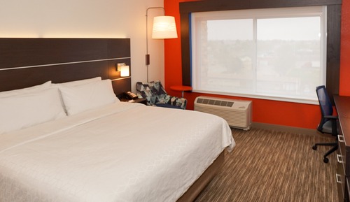 Chambre Standard, 1 très grand lit (Communications, Roll-In Shower)