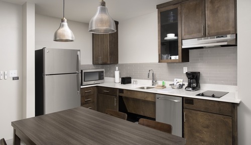 Suite, 1 chambre (Mobility/Hearing Accessible, Tub)