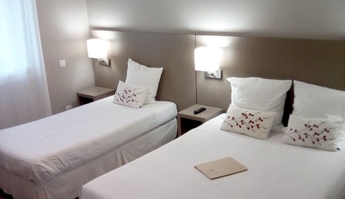 Chambre Triple Standard, vue parc