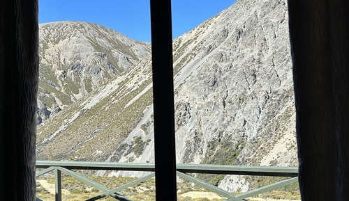 Chambre Familiale, vue montagne (2 Double and 2 Single Beds)