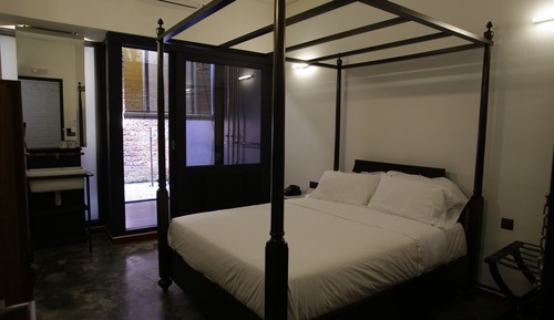 Chambre Double Deluxe, 1 grand lit, patio