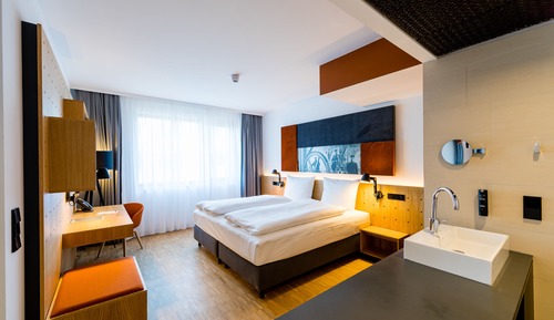 Suite Exclusive