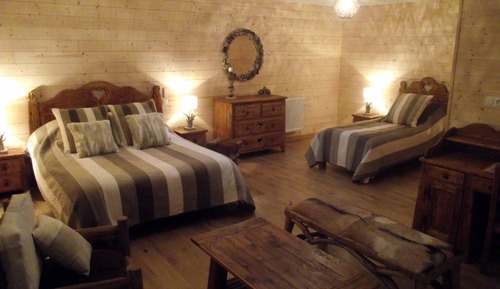 Chambre Triple (1 person)