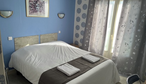 Chambre Double, 1 grand lit