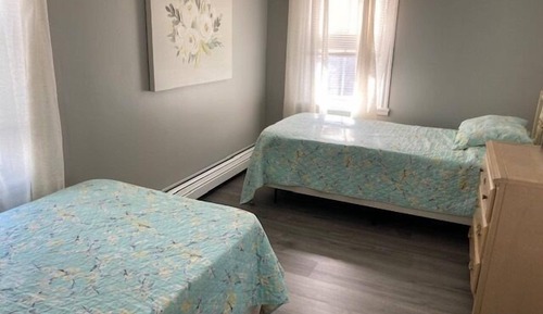Chambre Standard avec lits jumeaux, salle de bains commune (Room 19)