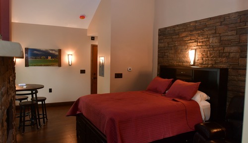 Suite Deluxe, 1 chambre, accessible aux personnes à mobilité réduite, cheminée (No Jacuzzi)
