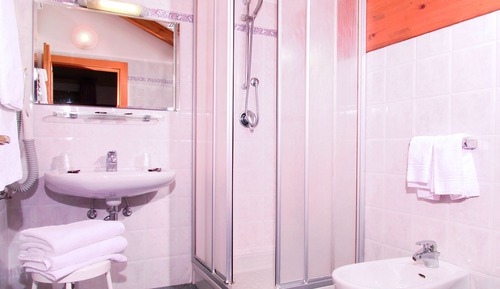Chambre Économique, 2 lits une place