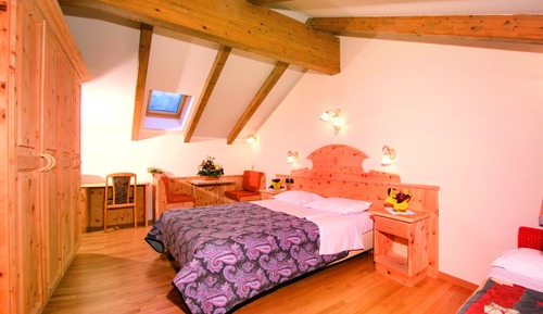 Chambre Classique Double ou avec lits jumeaux