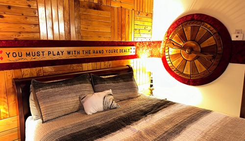 Cabane Signature, 1 grand lit et 1 canapé-lit (Luck of the Draw)