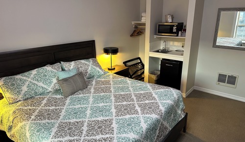 Chambre Classique, 1 très grand lit, rez-de-chaussée