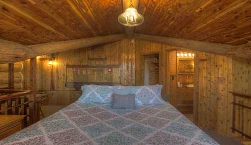 Cabane Familiale (House of Poverty)