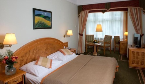 Chambre Standard Double ou avec lits jumeaux