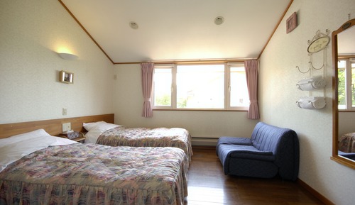Chambre avec lits jumeaux (With Extra Bed)