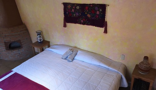 Chambre Supérieure, 1 chambre, cheminée