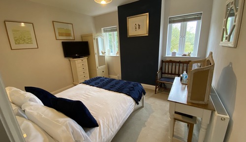 Chambre Double, salle de bains attenante