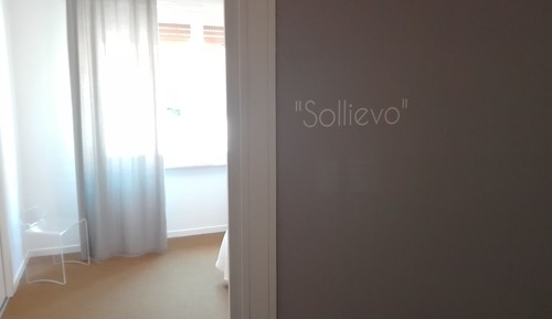Chambre Double, salle de bains attenante, vue ville