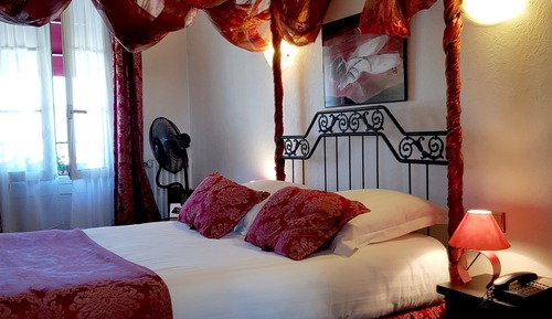 Chambre Double, baignoire