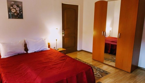 Chambre Double Économique, vue colline, côté jardin
