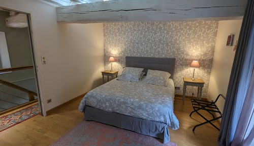 Chambre Double, salle de bains attenante (La chambre Chablis)