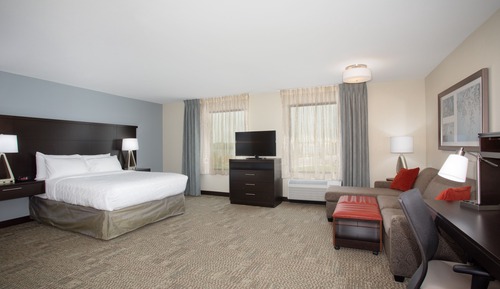 Suite, 1 grand lit, baignoire accessible aux personnes à mobilité réduite, cuisine (Mobility)