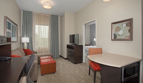 Suite Studio, 1 grand lit, accessible aux personnes à mobilité réduite (Communications Accessible)