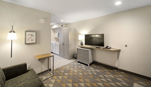Suite, 1 très grand lit, accessible aux personnes à mobilité réduite (Communications)
