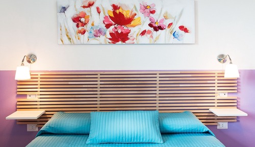 Chambre Double Supérieure, 1 grand lit, salle de bains privée, vue cour intérieure