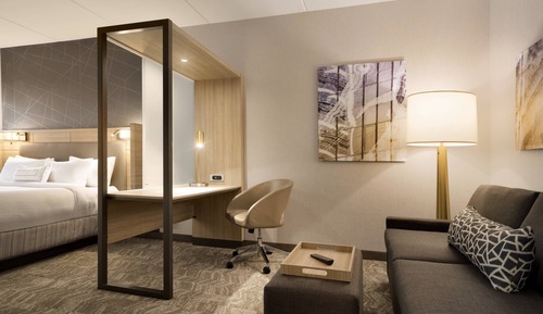 Suite, plusieurs lits (Hearing Accessible)