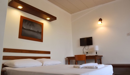 Chambre Double Standard, 1 lit double, non-fumeurs, vue jardin