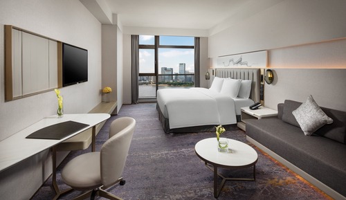 Chambre Premium, 1 très grand lit, accès au salon club