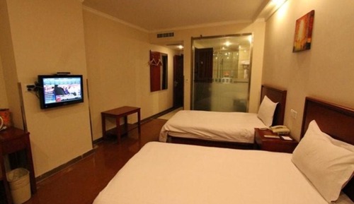 Chambre avec lits jumeaux