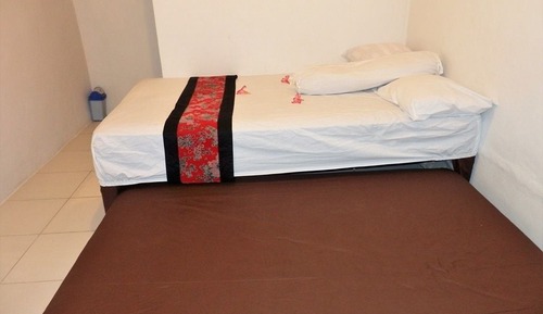 Chambre Standard (with Fan)