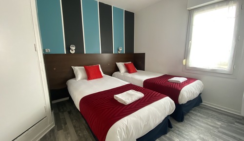 Chambre avec lits jumeaux