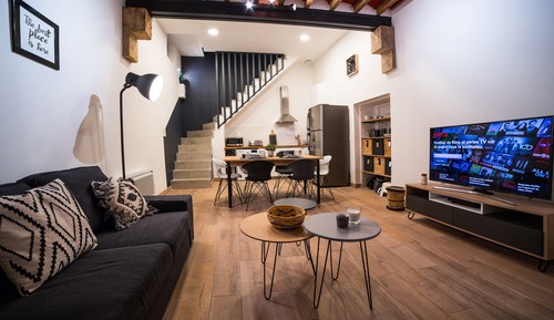 Chambre Double Ville, salle de bains commune (LGC habitat chambre 2)