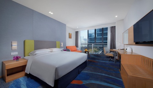 Chambre Standard, 1 très grand lit, vue ville (High Floor)