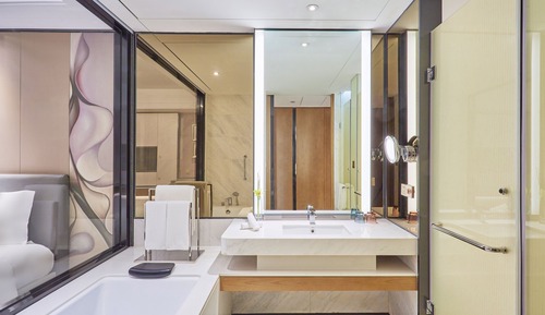Chambre Standard, 1 très grand lit (High Floor)