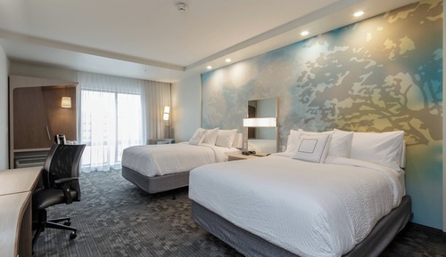 Chambre, 2 grands lits, vue ville (Hearing Accessible)