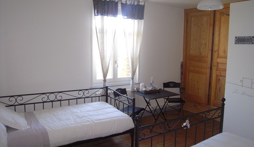 Chambre Triple (Senséenne)