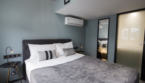 Duplex Room