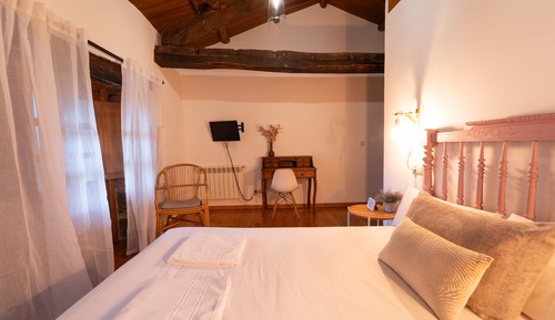 Chambre Double, 1 lit double (4. Portomarín)