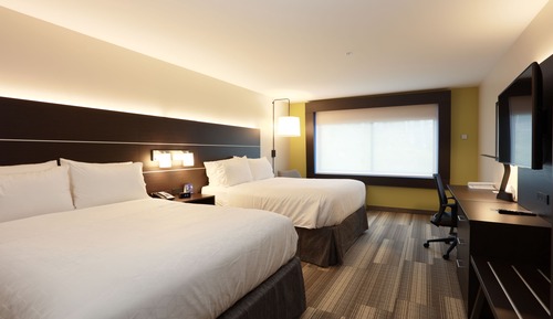 Chambre Standard, 2 grands lits, accessible aux personnes à mobilité réduite (Mobility, Access Tub)