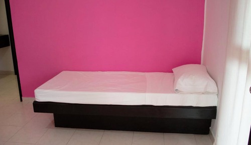 Chambre Deluxe, plusieurs lits, vue piscine, côté jardin