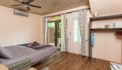 Chambre Double Deluxe, 1 très grand lit, patio