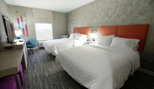 Chambre, 2 grands lits, accessible aux personnes à mobilité réduite (Hearing)