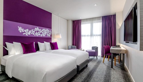 Chambre Supérieure, 1 très grand lit
