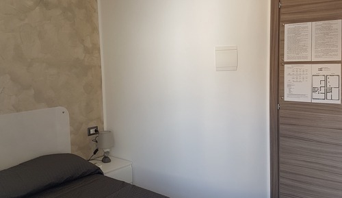 Chambre Double Confort, vue cour intérieure